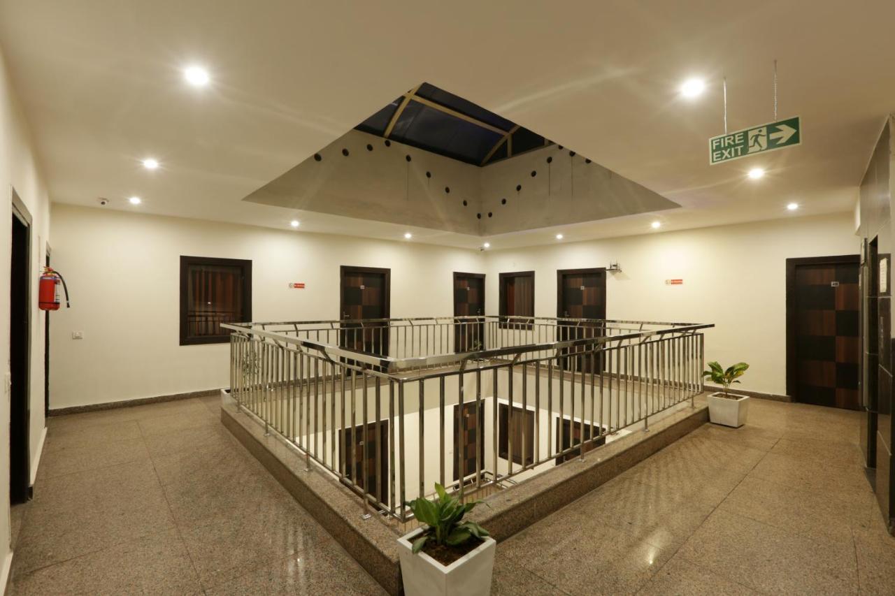 Hotel Airport Star Nowe Delhi Zewnętrze zdjęcie